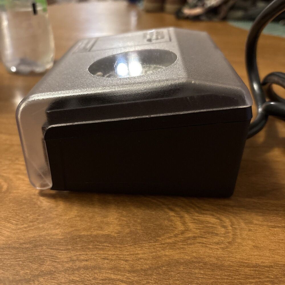 Intermatic HB11R Raintight Outdoor Program Timer TESTED - Picture 7 of 10